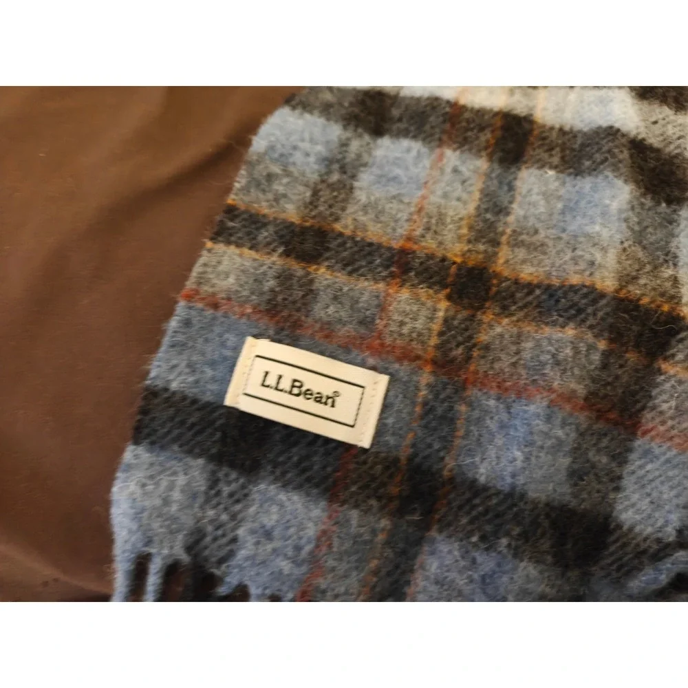LL Bean Wool Plaid Scarf Blue Gray Brown Tartan Fringe Winter Neckwear 59